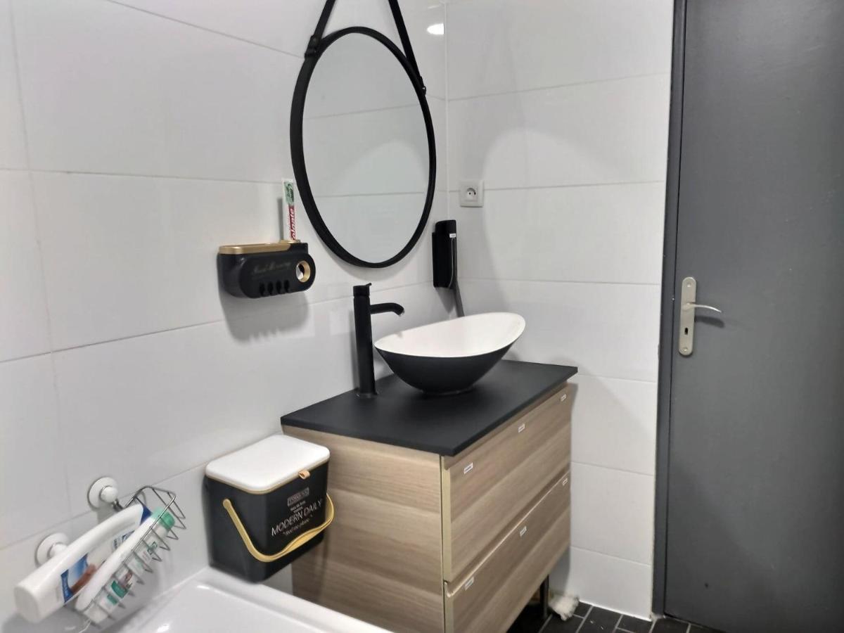 Ch Privee 18M - Canape - Netflix - Appart 120M Woippy Dış mekan fotoğraf